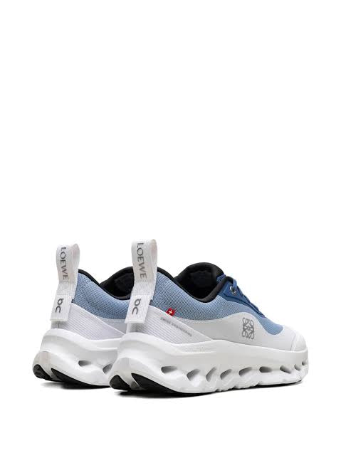 On Cloud X Loewe