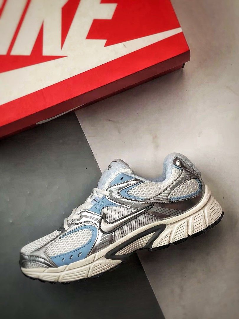 Nike V5 RNR