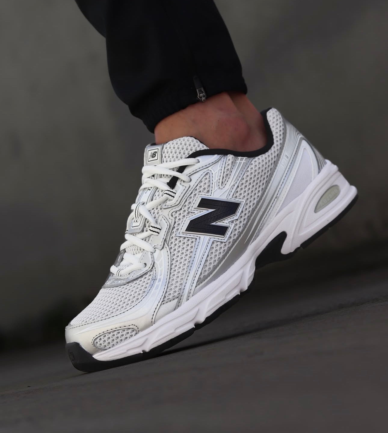 NB 740