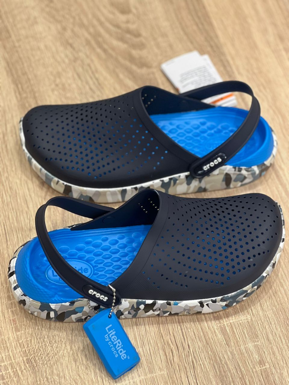 Crocs