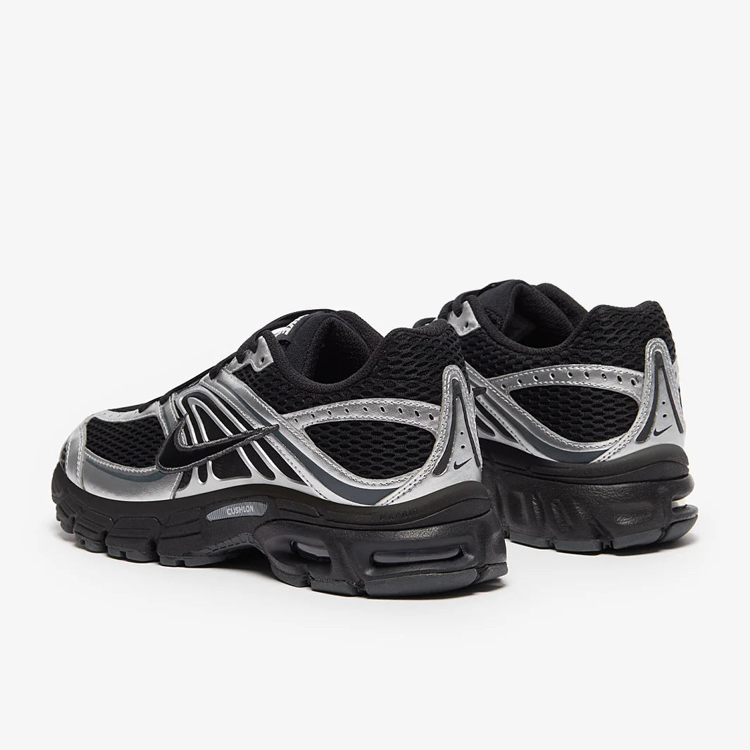 Nike M2k