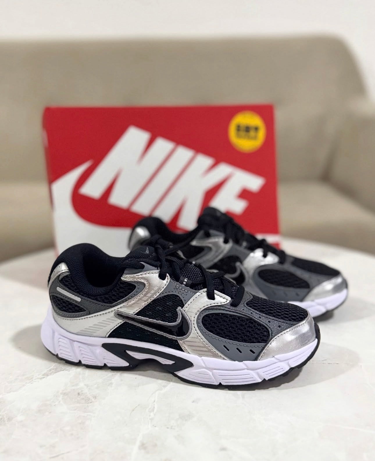 Nike V5 RNR