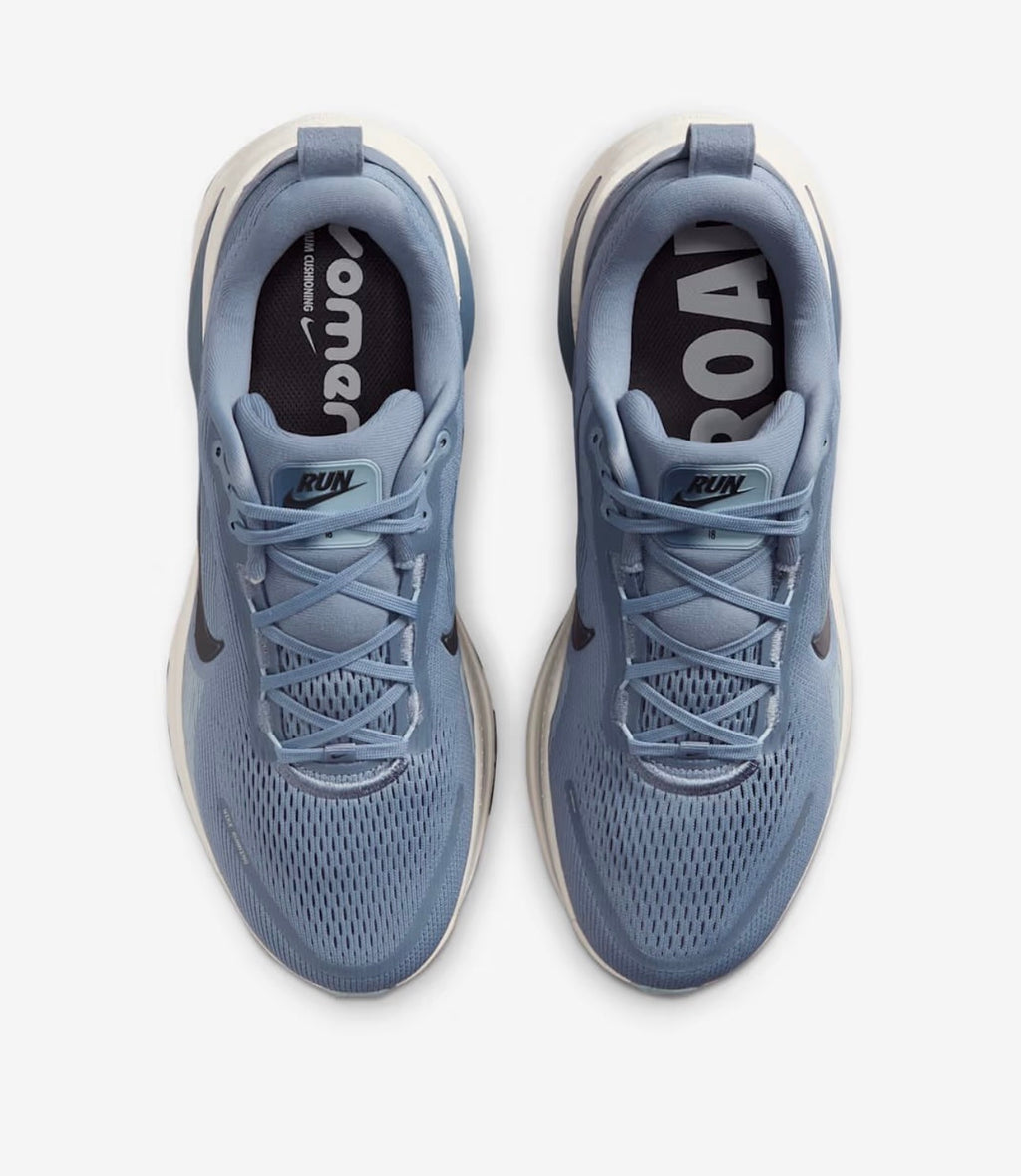 Nike V18 Running