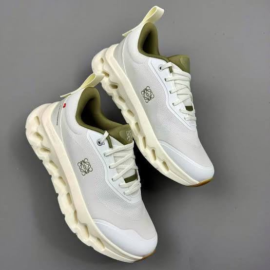 On Cloud X Loewe