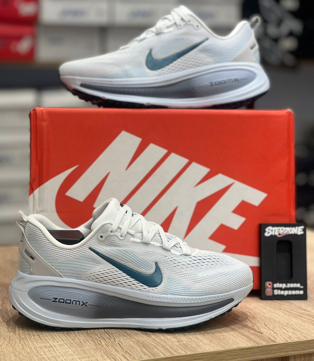 Nike Vomero 18
