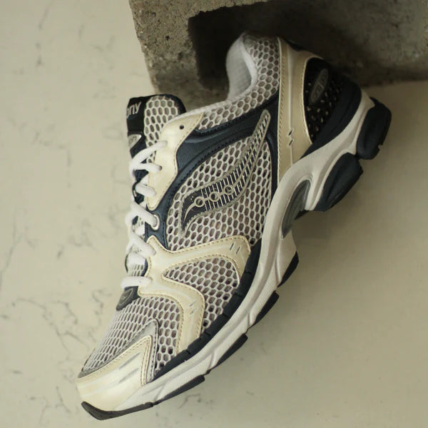 Saucony Progrid 4
