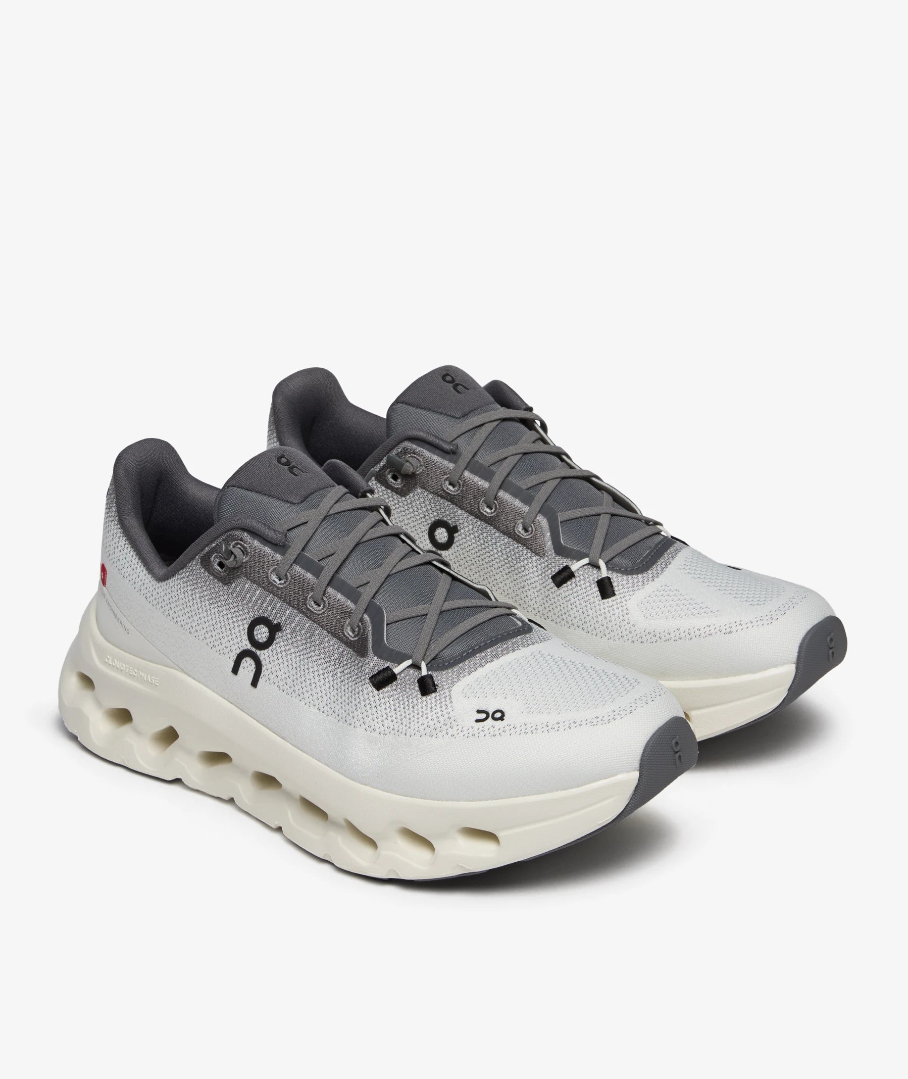 On Cloud Rock Ivory
